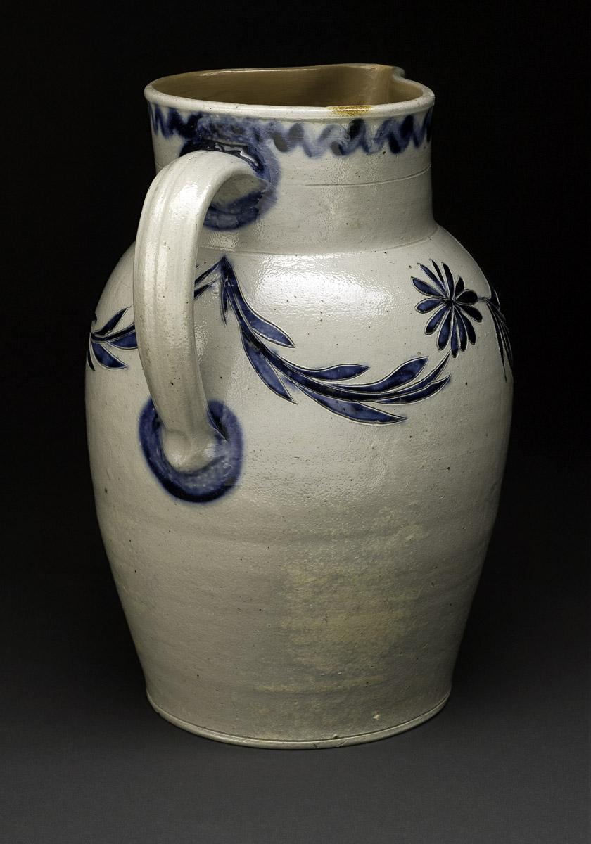 1958.0671 Pitcher (reverse)