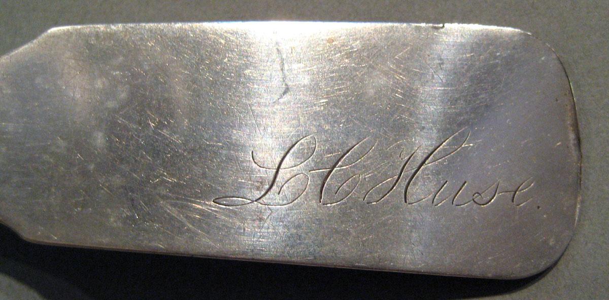 1998.0004.809.002 Silver Spoon engraving