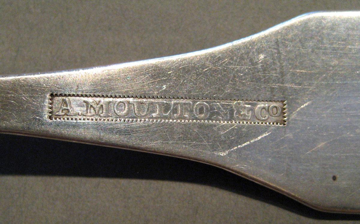 1998.0004.809.003 Silver Spoon mark