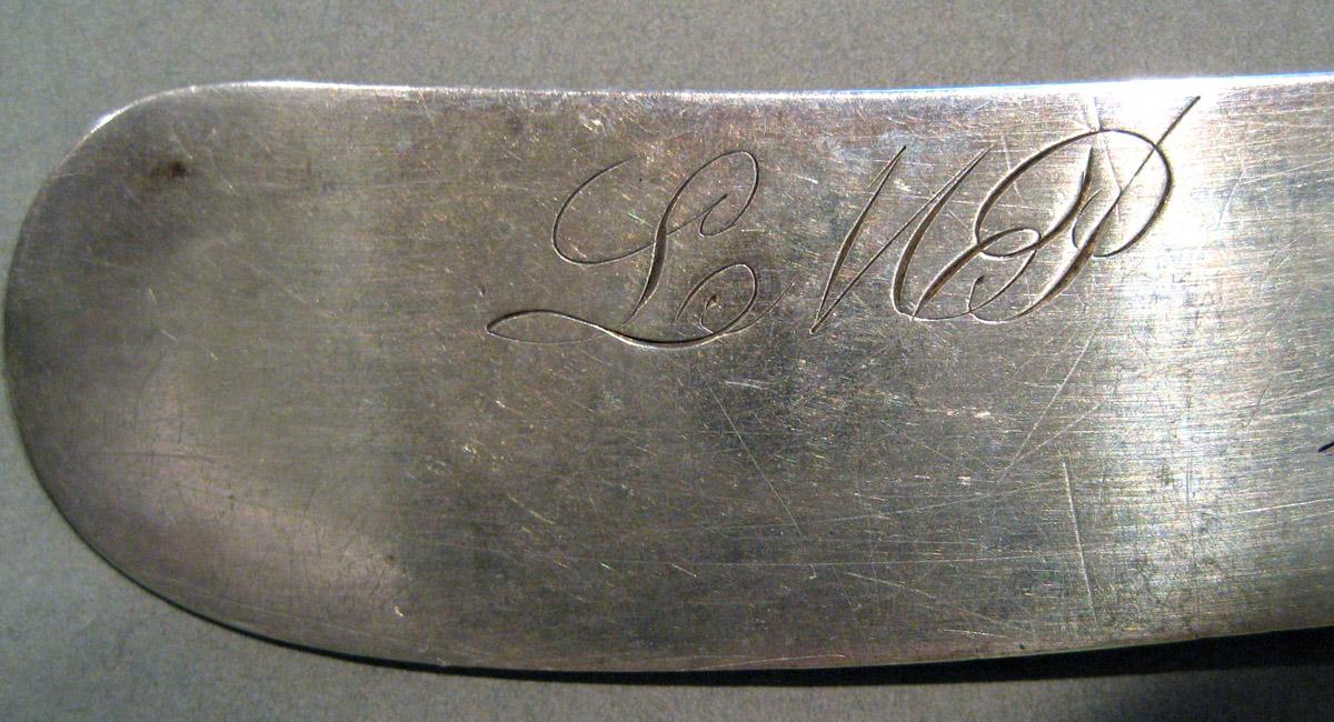1998.0004.811 Silver Knife engraving