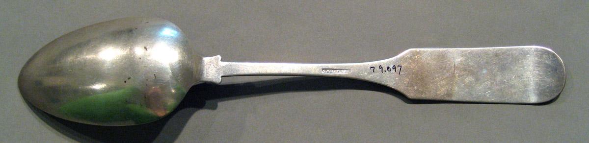 1998.0004.817 Silver Spoon underside