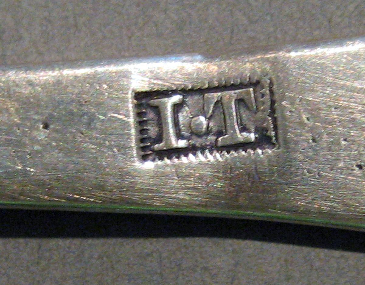 1998.0004.820 Silver Spoon mark
