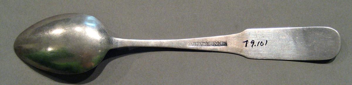 1998.0004.822 Silver Spoon underside