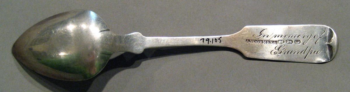 1998.0004.825.001 Silver Spoon underside