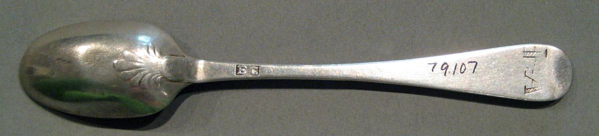 1998.0004.827 Silver Spoon underside