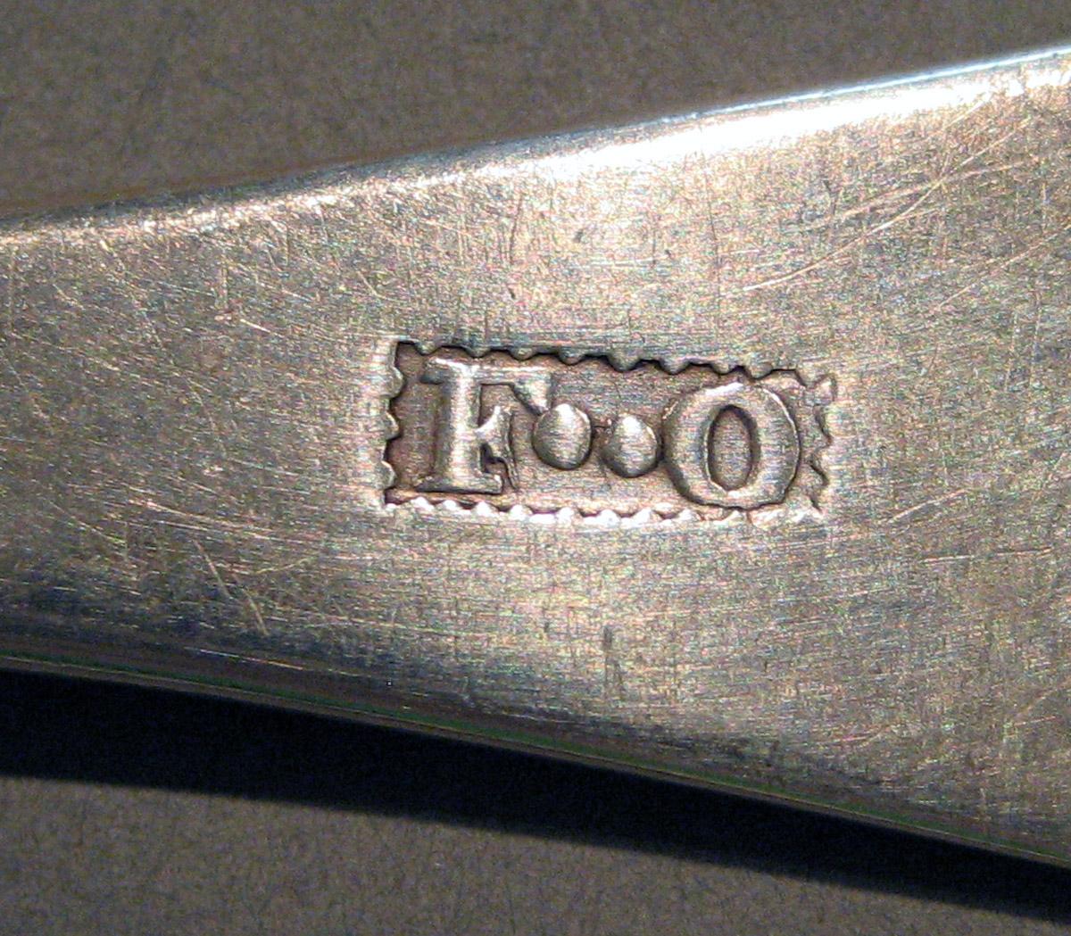 1998.0004.828 Silver Spoon mark