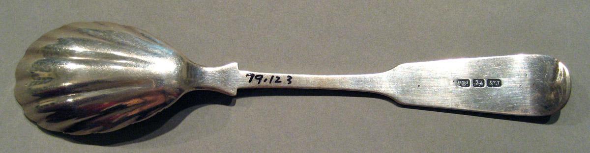 1998.0004.842 Silver Spoon underside