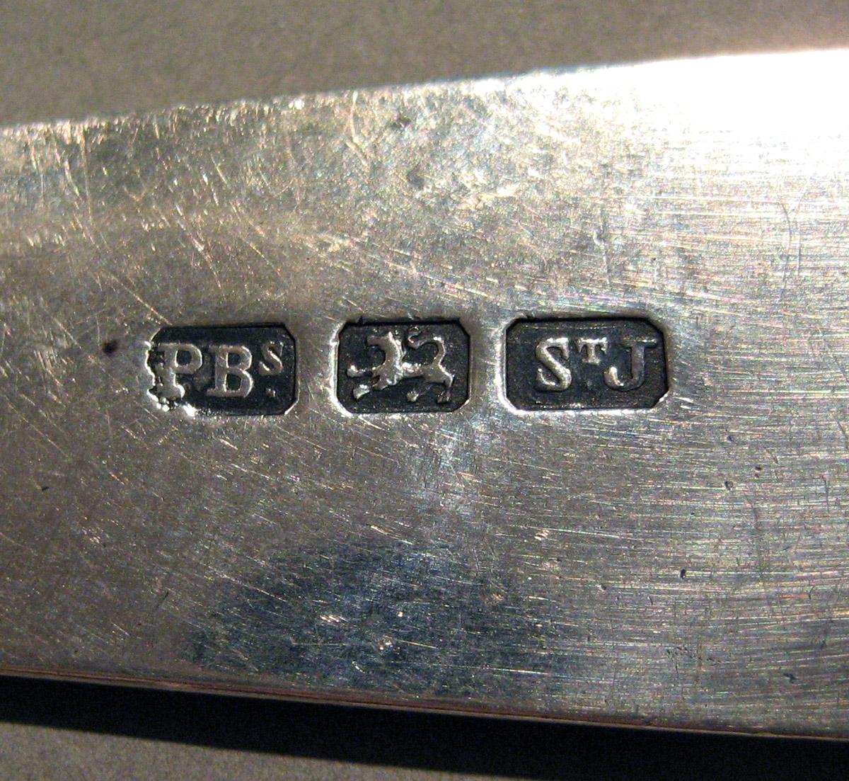 1998.0004.842 Silver Spoon mark