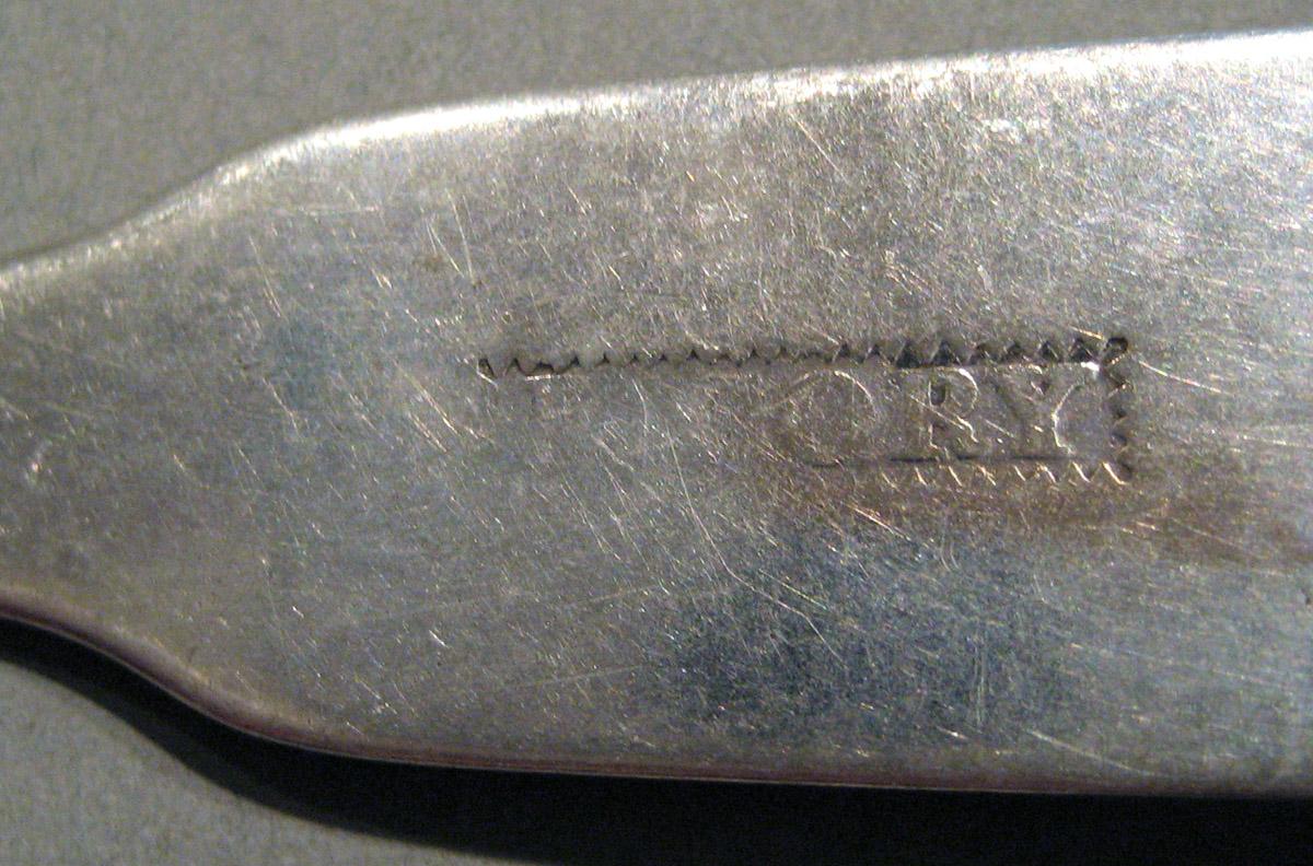 1998.0004.843 Silver Spoon mark