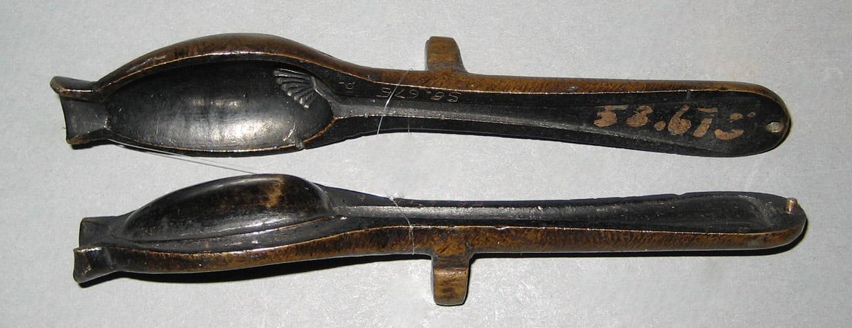 1958.0675 Tool (for Metals) (inside)