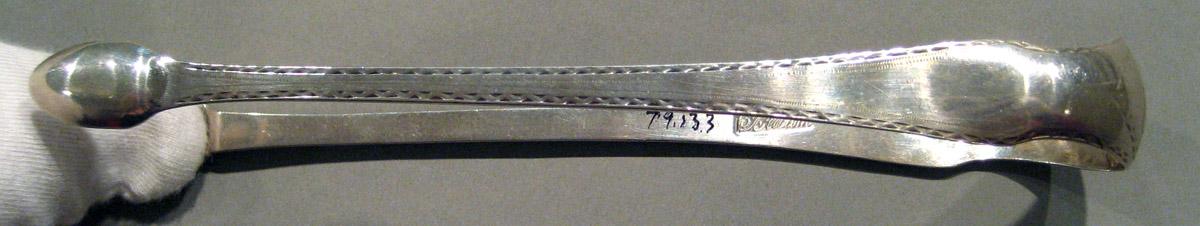 1998.0004.852 Silver Tongs view 2