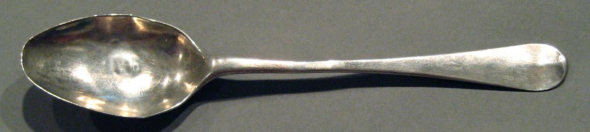 1998.0004.861 Silver Spoon upper surface
