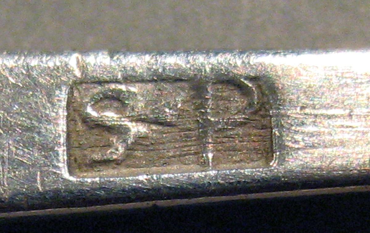 1998.0004.861 Silver Spoon mark