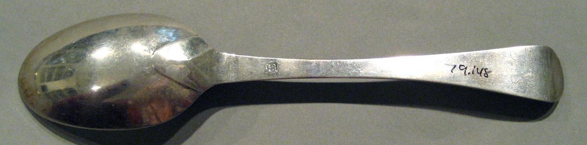 1998.0004.867.001 Silver Spoon underside