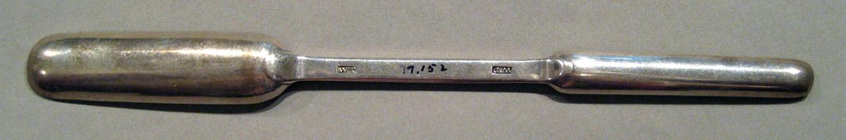 1998.0004.871 Silver Spoon underside