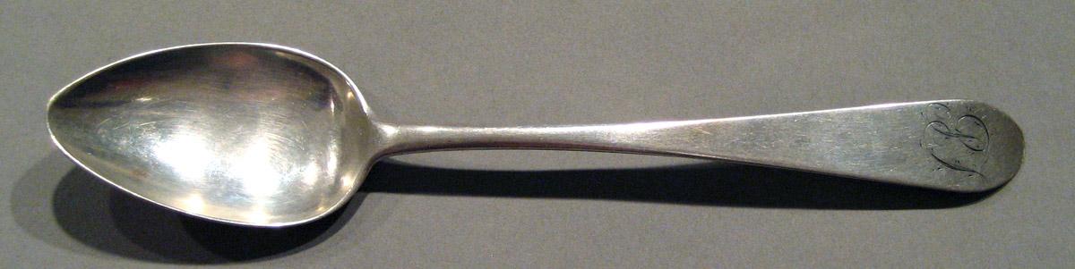 1998.0004.877 Silver Spoon upper surface