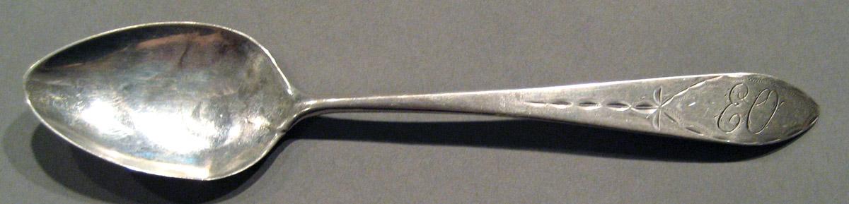 1998.0004.879 Silver Spoon upper surface