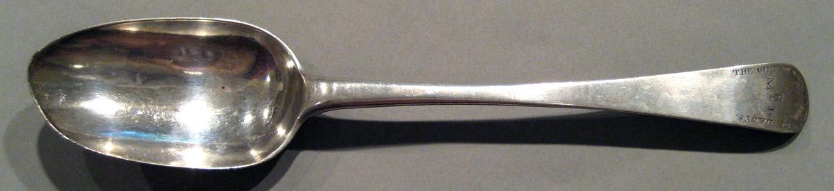 1998.0004.892.001 Silver Spoon upper surface