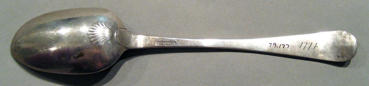 1998.0004.892.001 Silver Spoon underside