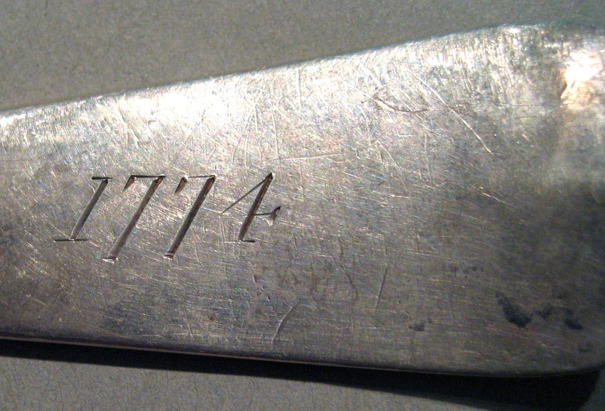 1998.0004.892.001 Silver Spoon engraving underside