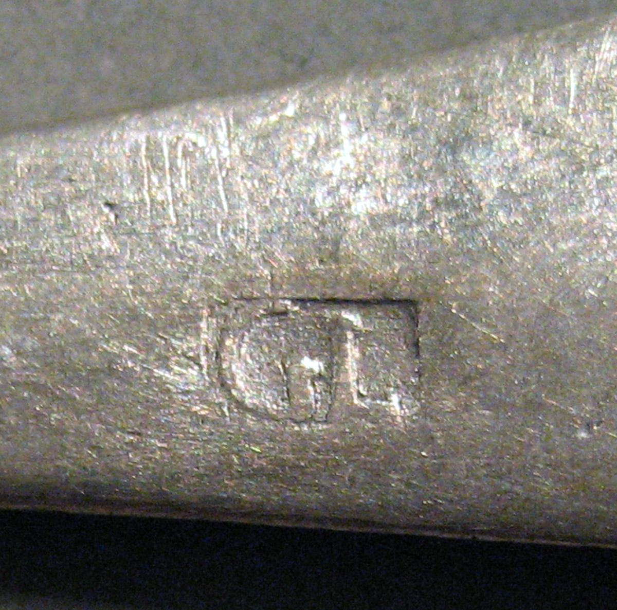 1998.0004.894 Silver Spoon mark