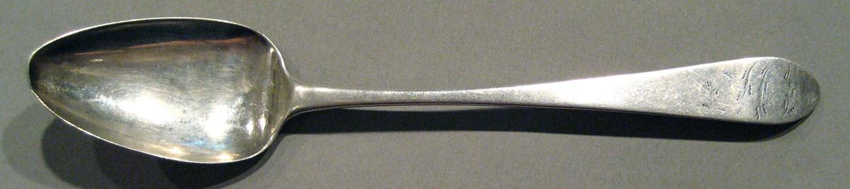 1998.0004.895 Silver Spoon upper surface