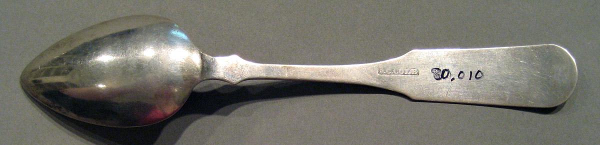 1998.0004.908 Silver Spoon underside