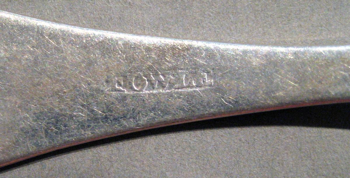 1998.0004.910 Silver Spoon mark
