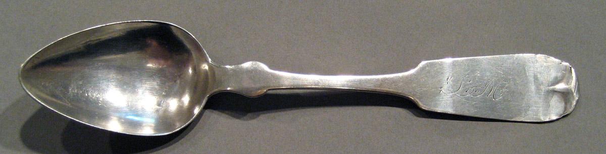 1998.0004.915 Silver Spoon upper surface