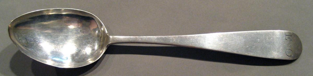 1998.0004.916 Silver Spoon upper surface
