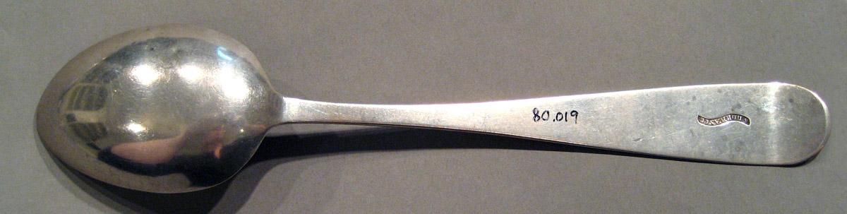 1998.0004.916 Silver Spoon underside