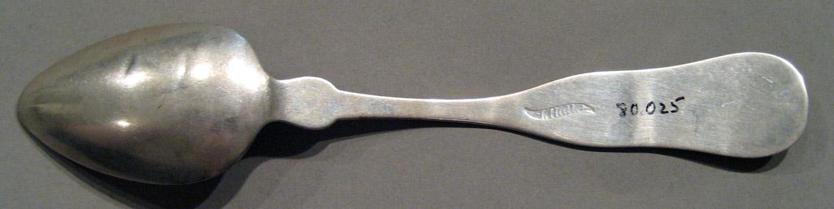 1998.0004.922 Silver Spoon underside