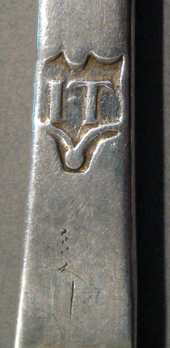 1998.0004.924 Silver Spoon mark