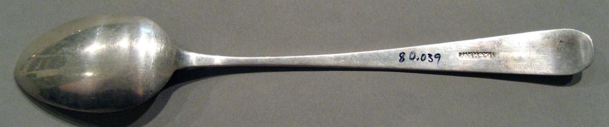 1998.0004.935 Silver Spoon underside