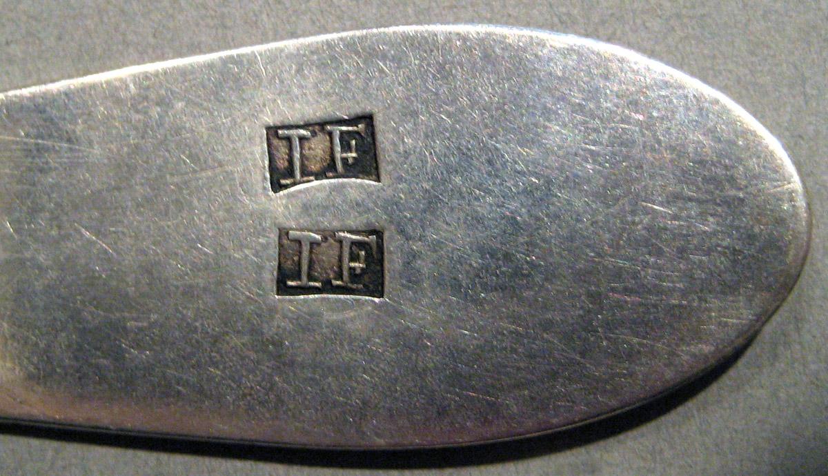 1998.0004.939 Silver Spoon mark