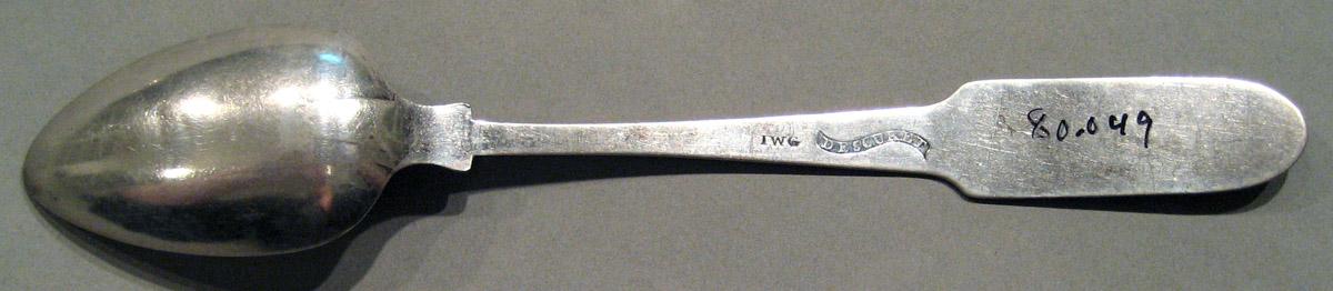 1998.0004.945.001 Silver Spoon underside