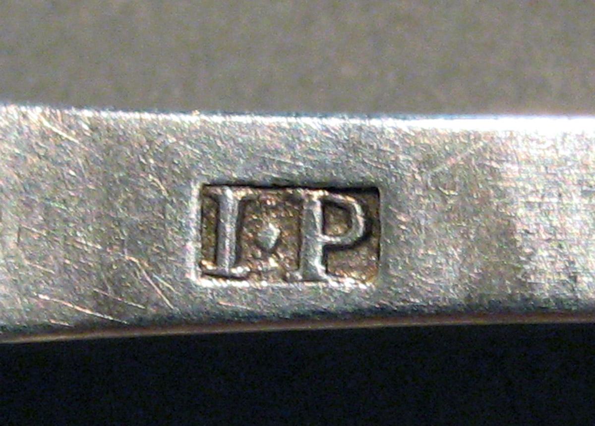 1998.0004.946.001 Silver Spoon mark