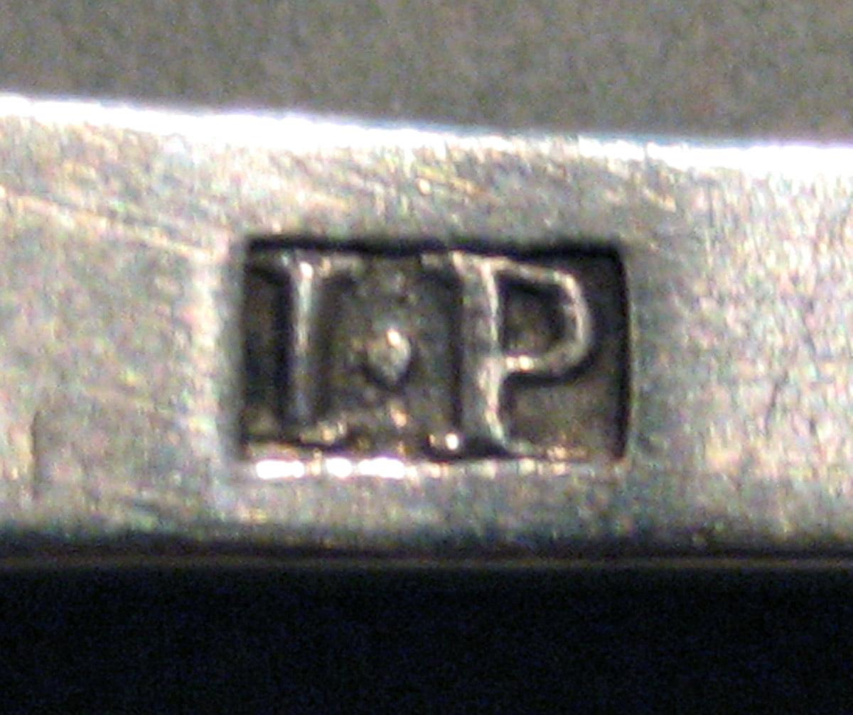 1998.0004.946.002 Silver Spoon mark