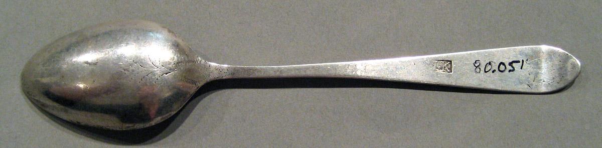 1998.0004.947 Silver Spoon underside