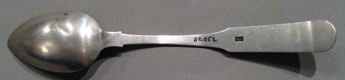 1998.0004.948.001 Silver Spoon underside