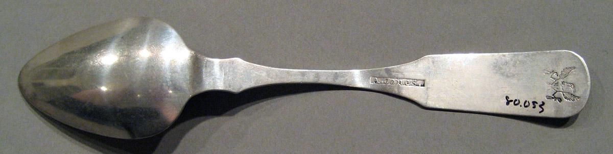 1998.0004.949.003 Silver Spoon underside