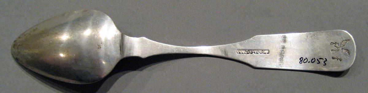 1998.0004.949.004 Silver Spoon underside