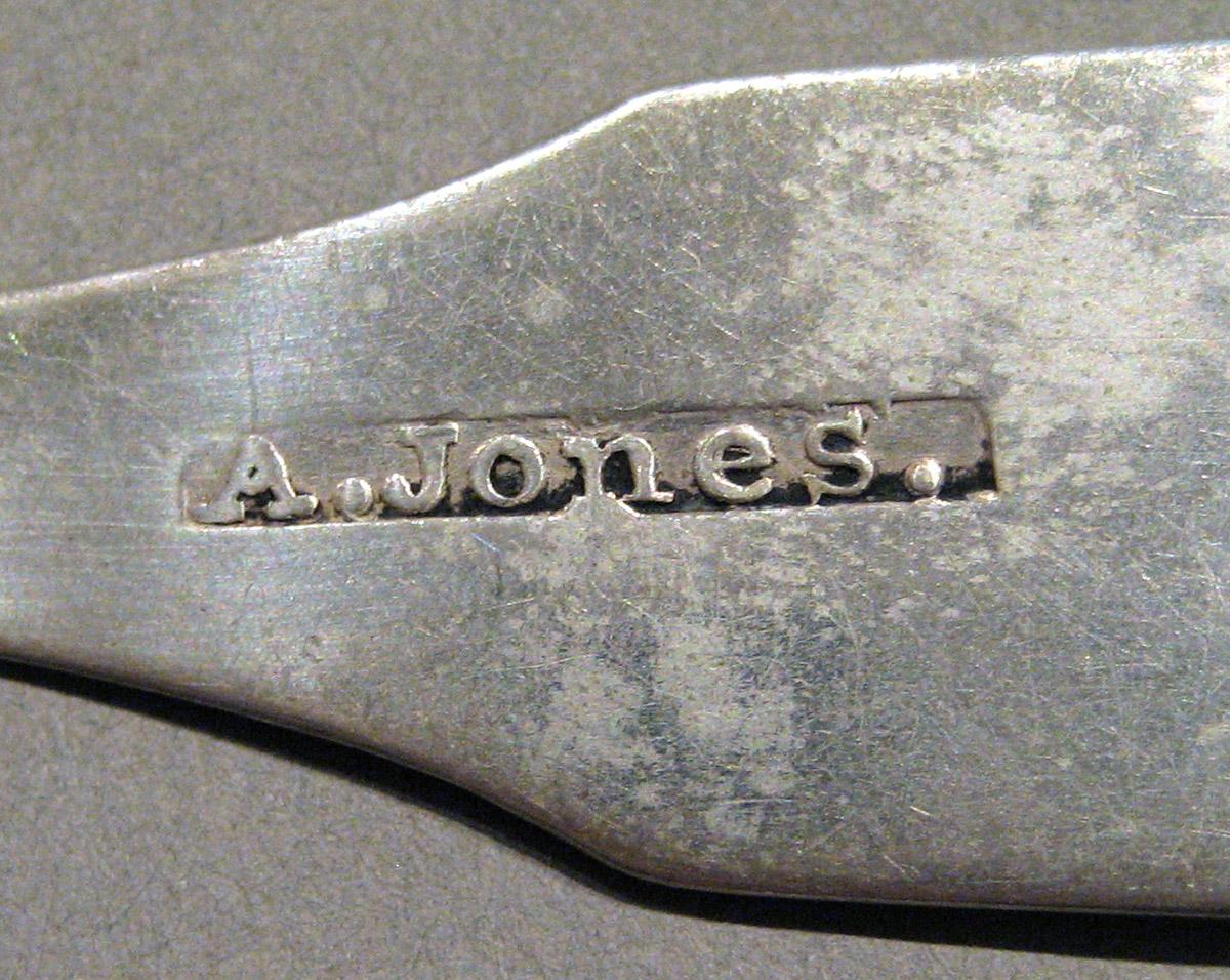 1998.0004.949.005 Silver Spoon mark 1