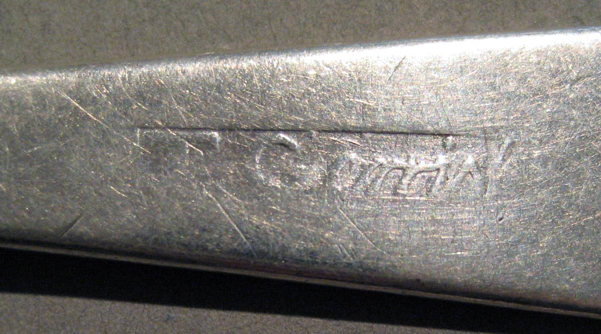 1998.0004.954 Silver Spoon mark