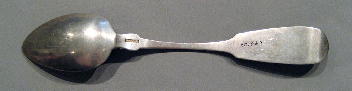 1998.0004.957 Silver Spoon underside