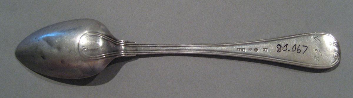 1998.0004.962.001 spoon underside