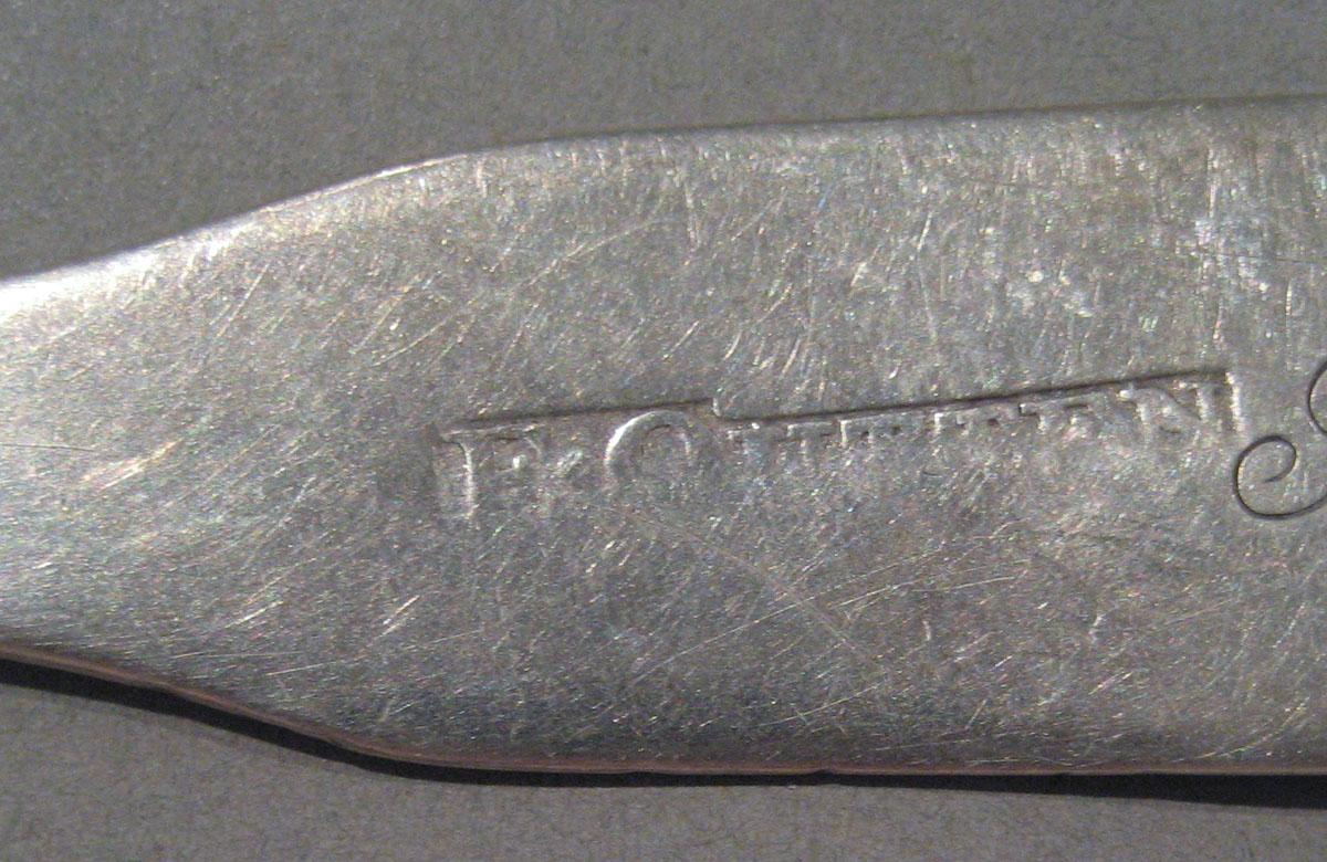 1998.0004.963 spoon mark