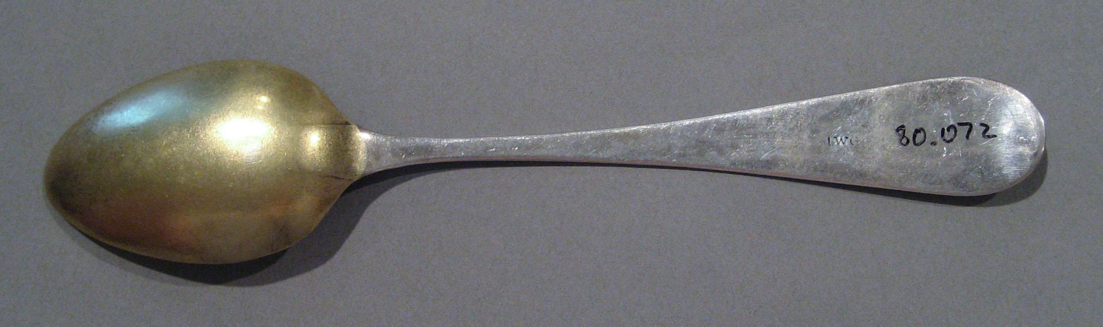 1998.0004.966 spoon underside