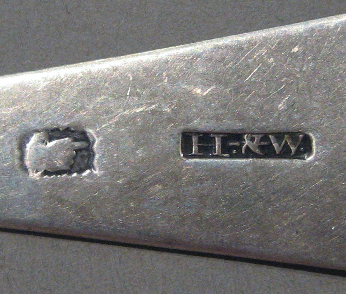 1998.0004.970 spoon marks