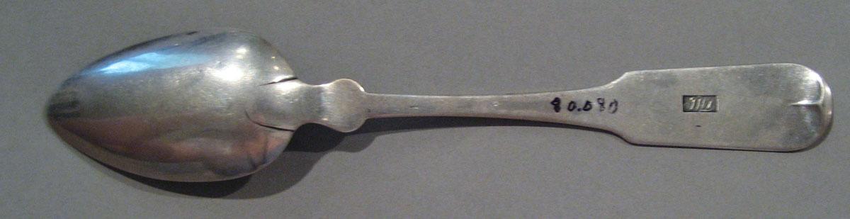 1998.0004.974 spoon underside